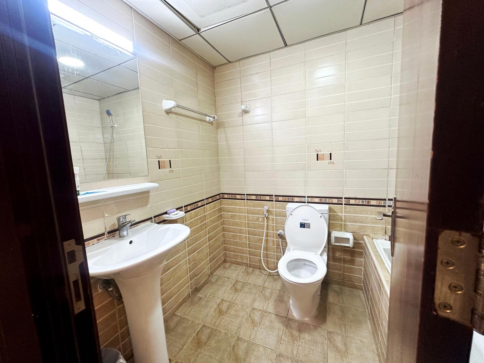 Vista Partition Room In Tecom Near Internet City Metro Dubai Exterior foto